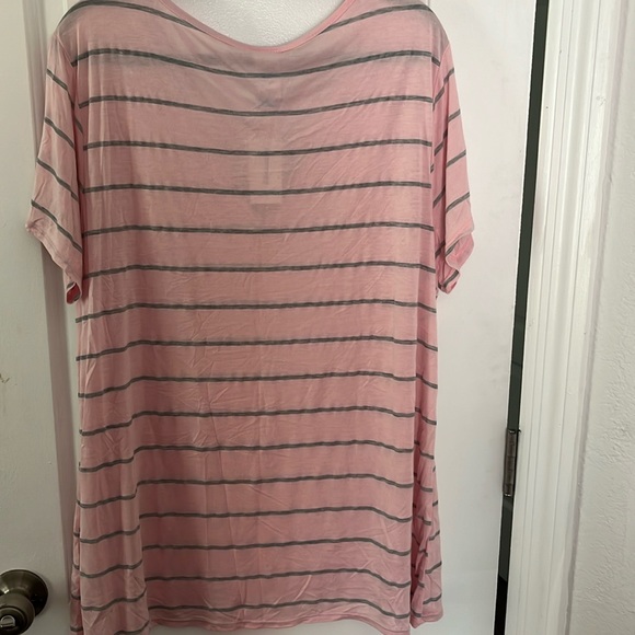 Women’s Plus Size Blush Pink/Gray Striped  Cage Front Short Sleeve T-Shirt - Picture 4 of 6